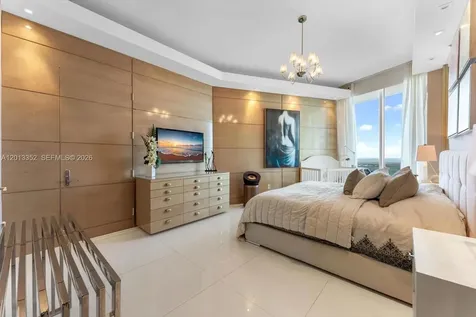 15811 Collins Avenue Sunny Isles Beach FL 33160