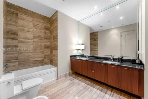 15811 Collins Avenue Sunny Isles Beach FL 33160