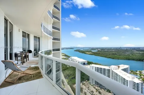 15811 Collins Avenue Sunny Isles Beach FL 33160