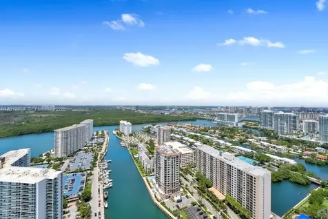 15811 Collins Avenue Sunny Isles Beach FL 33160