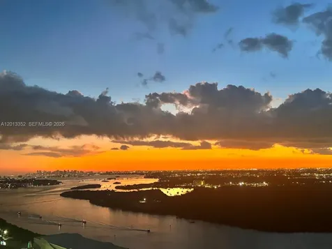 15811 Collins Avenue Sunny Isles Beach FL 33160