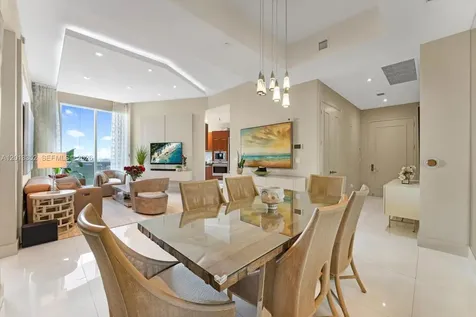 15811 Collins Avenue Sunny Isles Beach FL 33160