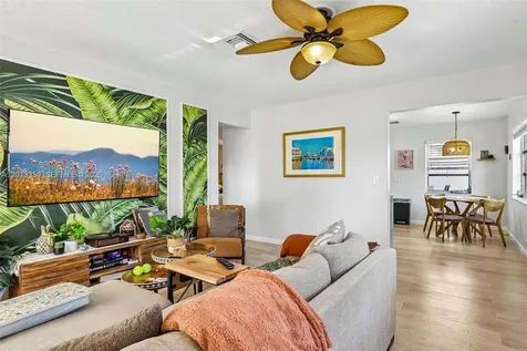 108 SE 4th Terrace Dania Beach FL 33004