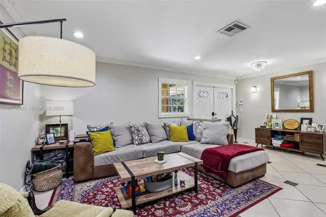 108 SE 4th Terrace Dania Beach FL 33004