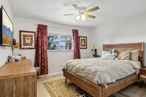 108 SE 4th Terrace Dania Beach FL 33004