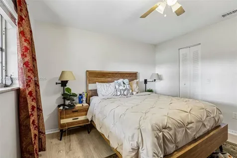 108 SE 4th Terrace Dania Beach FL 33004