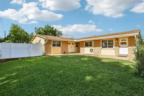 108 SE 4th Terrace Dania Beach FL 33004