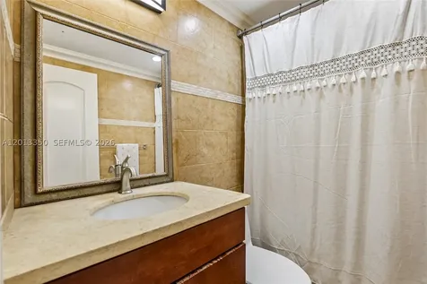 108 SE 4th Terrace Dania Beach FL 33004