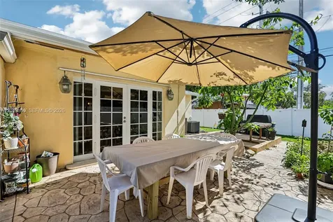 108 SE 4th Terrace Dania Beach FL 33004