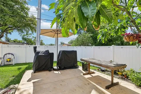 108 SE 4th Terrace Dania Beach FL 33004