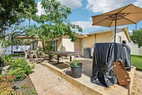 108 SE 4th Terrace Dania Beach FL 33004