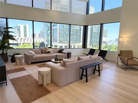 225 N Miami Avenue Miami FL 33128