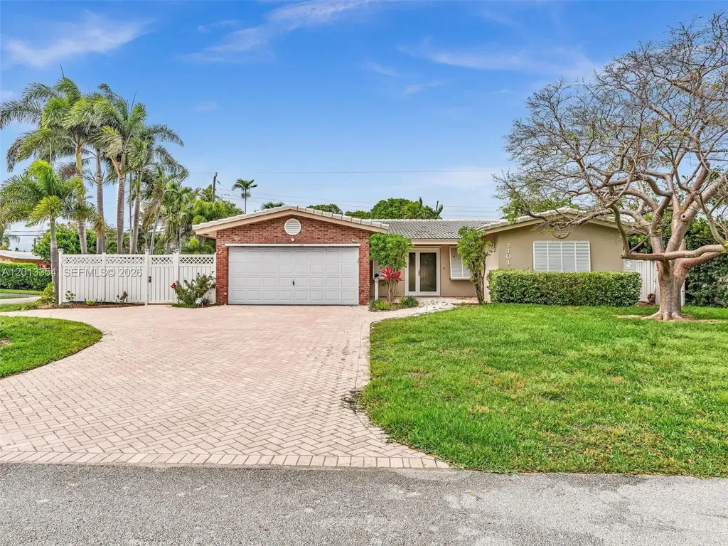 2101 NE 54th Court Fort Lauderdale FL 33308