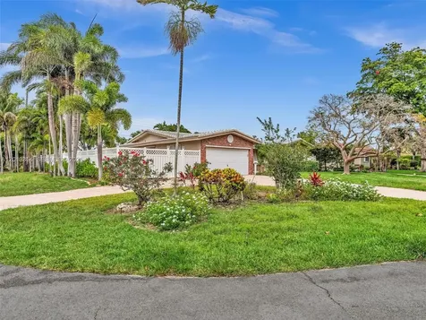 2101 NE 54th Court Fort Lauderdale FL 33308
