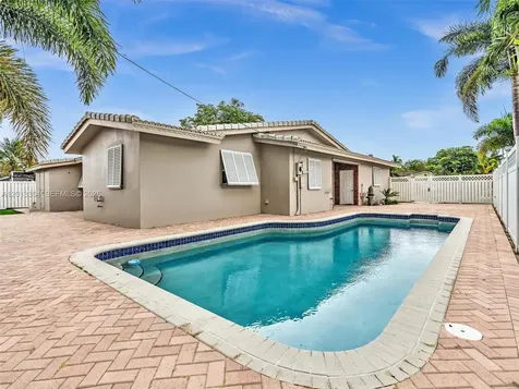 2101 NE 54th Court Fort Lauderdale FL 33308