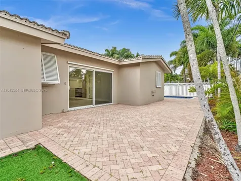 2101 NE 54th Court Fort Lauderdale FL 33308