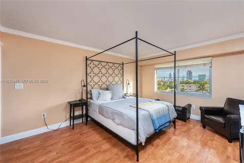 1000 Michigan Avenue Miami Beach FL 33139
