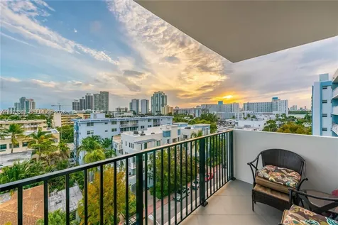 1000 Michigan Avenue Miami Beach FL 33139