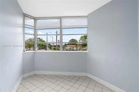 18638 NE 18th Avenue Miami FL 33179