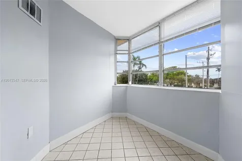 18638 NE 18th Avenue Miami FL 33179