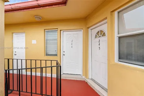 18638 NE 18th Avenue Miami FL 33179