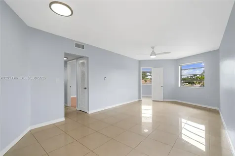 18638 NE 18th Avenue Miami FL 33179