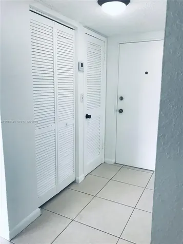17600 NW 68th Avenue Hialeah FL 33015