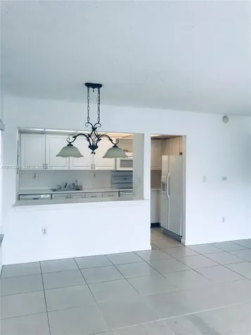 17600 NW 68th Avenue Hialeah FL 33015
