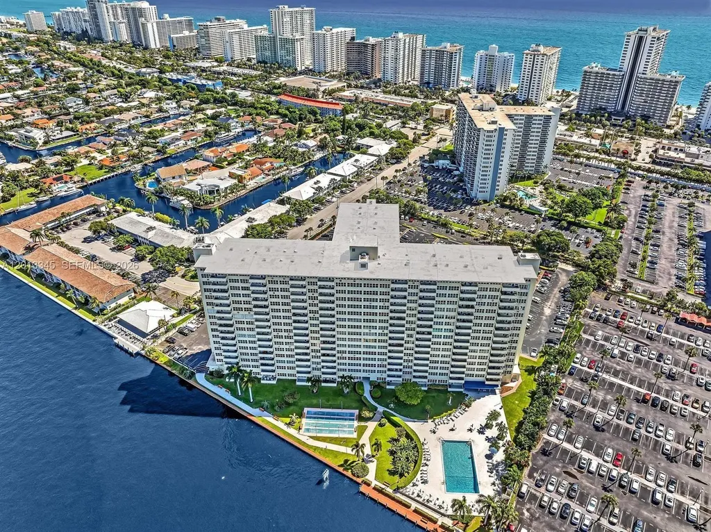 3200 NE 36th Street Fort Lauderdale FL 33308