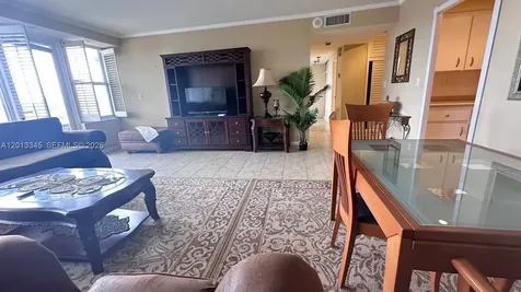 3200 NE 36th Street Fort Lauderdale FL 33308