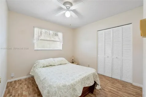 7201 SW 4th Street North Lauderdale FL 33068