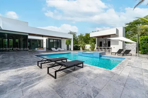 6785 SW 99th Terrace Pinecrest FL 33156