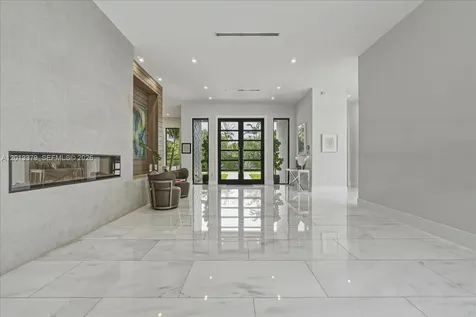 6785 SW 99th Terrace Pinecrest FL 33156