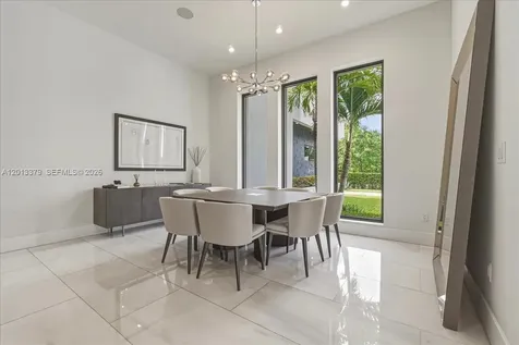 6785 SW 99th Terrace Pinecrest FL 33156