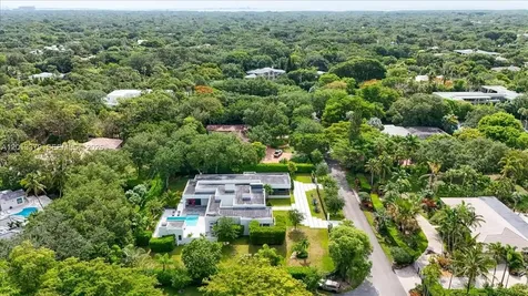 6785 SW 99th Terrace Pinecrest FL 33156