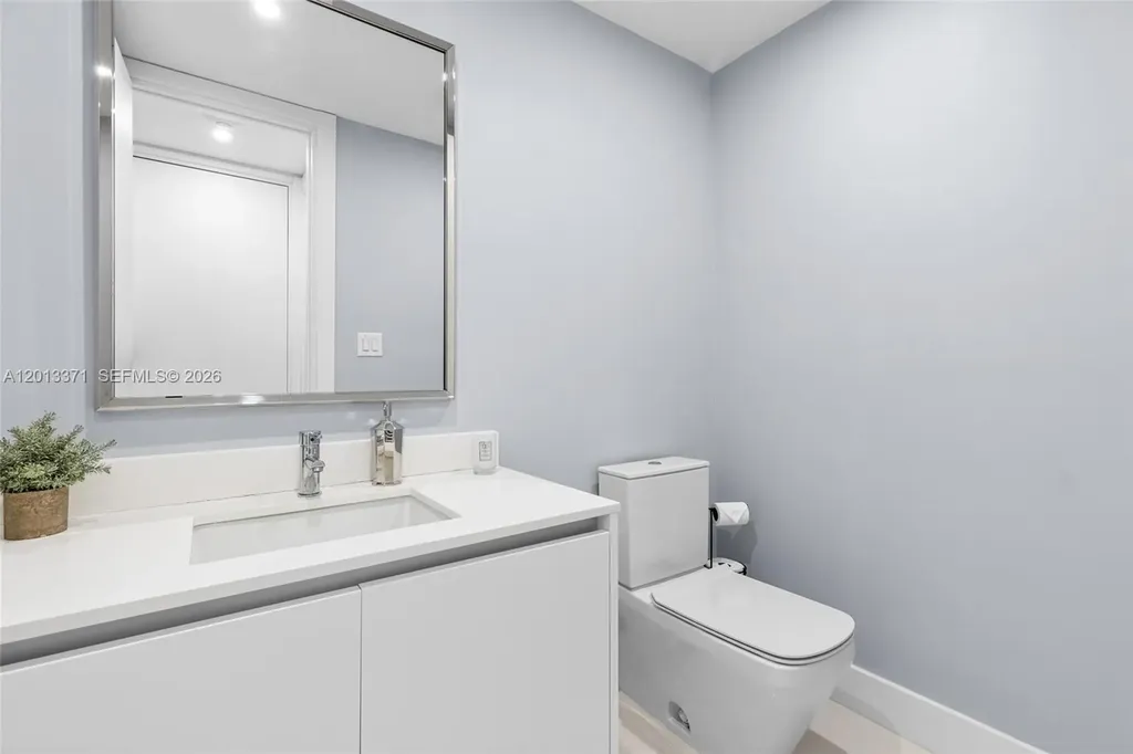 133 Isle Of Venice Drive Fort Lauderdale FL 33301