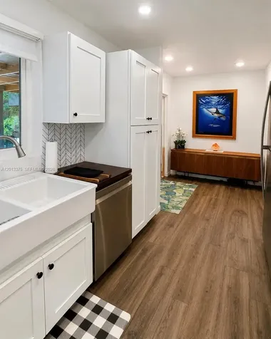 6834 SW 78th Terrace South Miami FL 33143