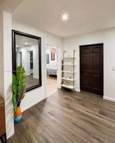 6834 SW 78th Terrace South Miami FL 33143