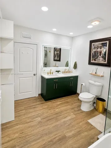 6834 SW 78th Terrace South Miami FL 33143