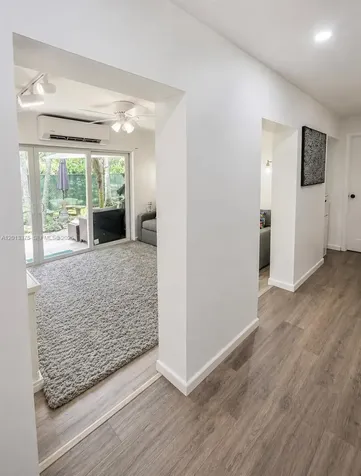 6834 SW 78th Terrace South Miami FL 33143