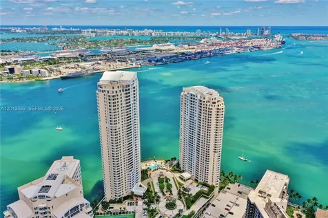 808 Brickell Key Drive Miami FL 33131