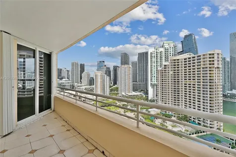 808 Brickell Key Drive Miami FL 33131