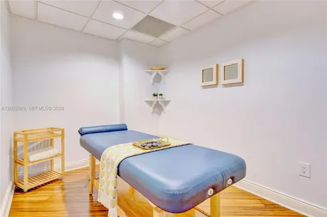 808 Brickell Key Drive Miami FL 33131