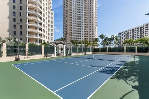 808 Brickell Key Drive Miami FL 33131