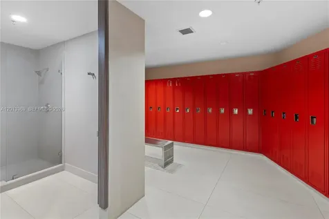 808 Brickell Key Drive Miami FL 33131
