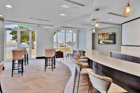 808 Brickell Key Drive Miami FL 33131