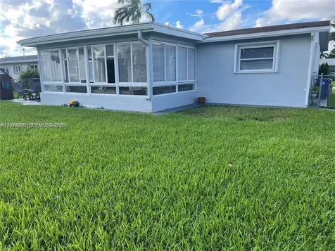 9590 NW 24th Place Sunrise FL 33322