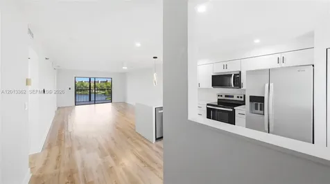 2232 N Cypress Bend Drive Pompano Beach FL 33069