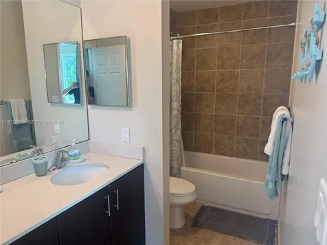 2333 SE 5th Street Pompano Beach FL 33062