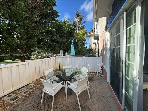 2333 SE 5th Street Pompano Beach FL 33062